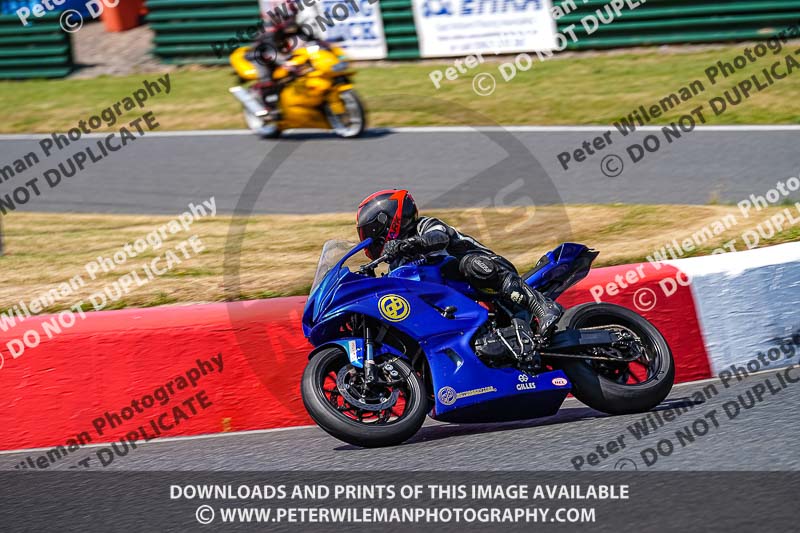 enduro digital images;event digital images;eventdigitalimages;mallory park;mallory park photographs;mallory park trackday;mallory park trackday photographs;no limits trackdays;peter wileman photography;racing digital images;trackday digital images;trackday photos